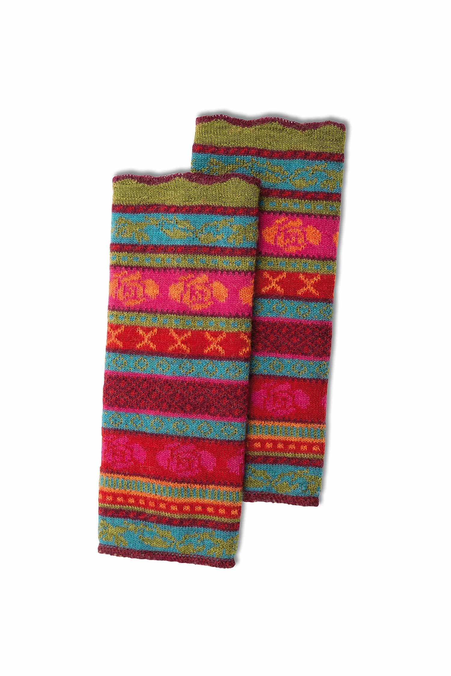Paar gemusterte Armstulpen ,,Konfetti" aus bio Wolle (kbT), Freisteller