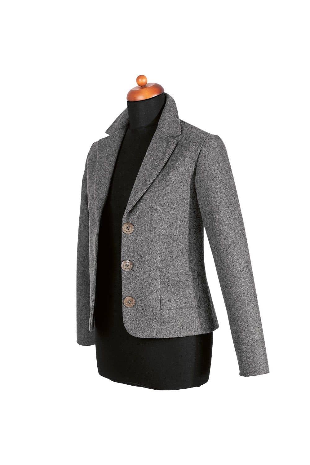 grauer Blazer an einer Schneiderpuppe als Projektbeispiel für den grauen Lodenwebstoff