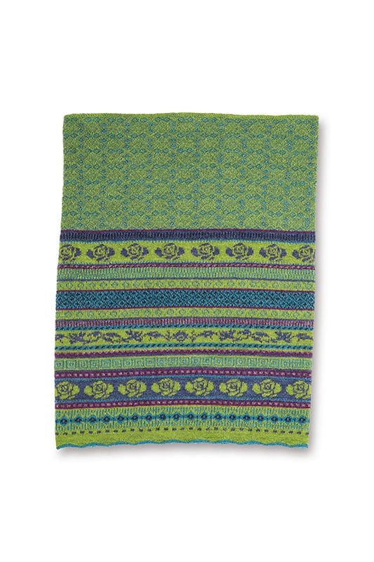 grün gemusterter Loopschal aus bio Wolle (kbT), Freisteller