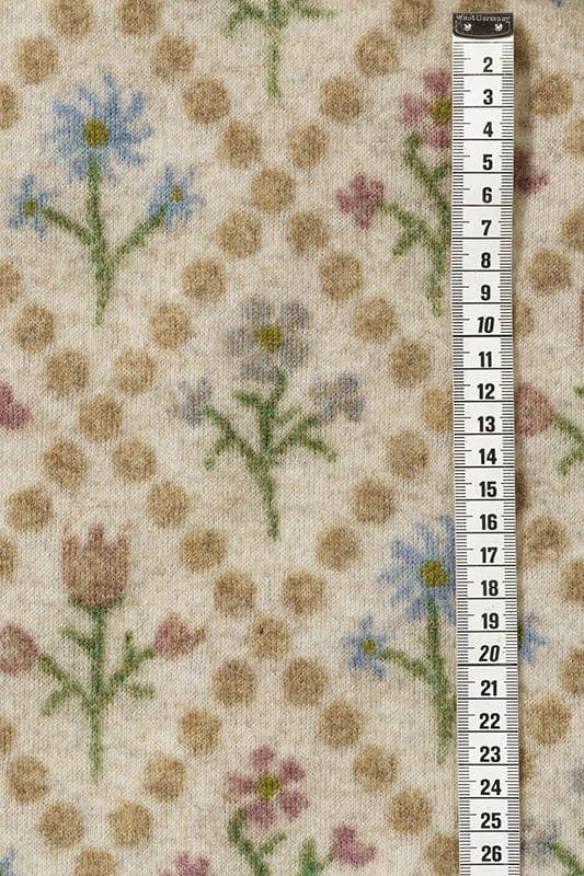 Walkstoff mit Muster ,,Alpenblume" in weiß, braun und blau aus Wolle und bio Baumwolle (kbA) mit Maßband