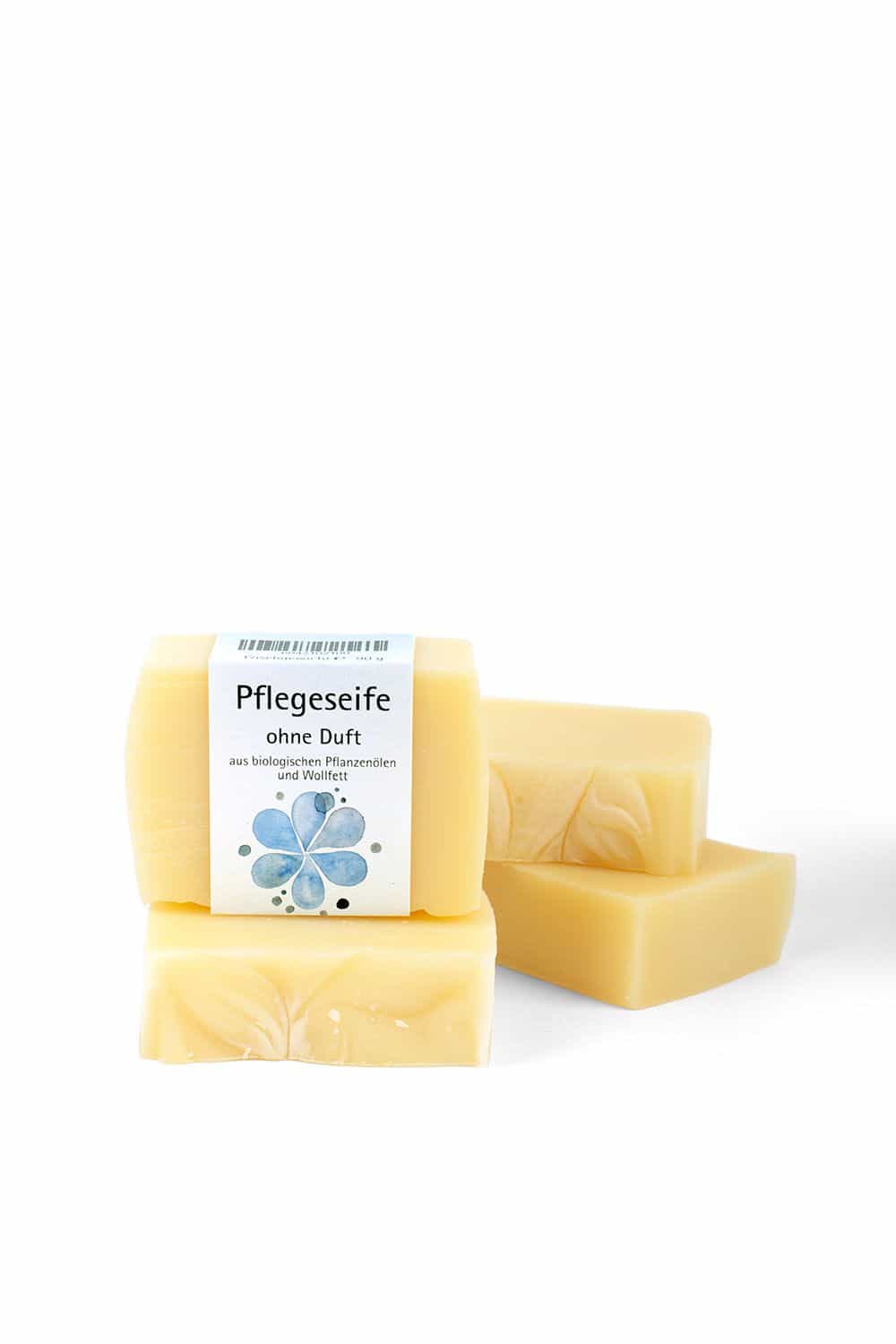 Finkhof Pflegeseifen „ohne Duft“ – mild reinigende Naturseife mit Wollfett & pflanzlichen Ölen, Freisteller auf Weiß