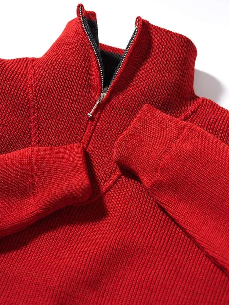 Kragen und Ärmelbündchen des roten Troyer aus bio Wolle (kbT) vom Finkhof