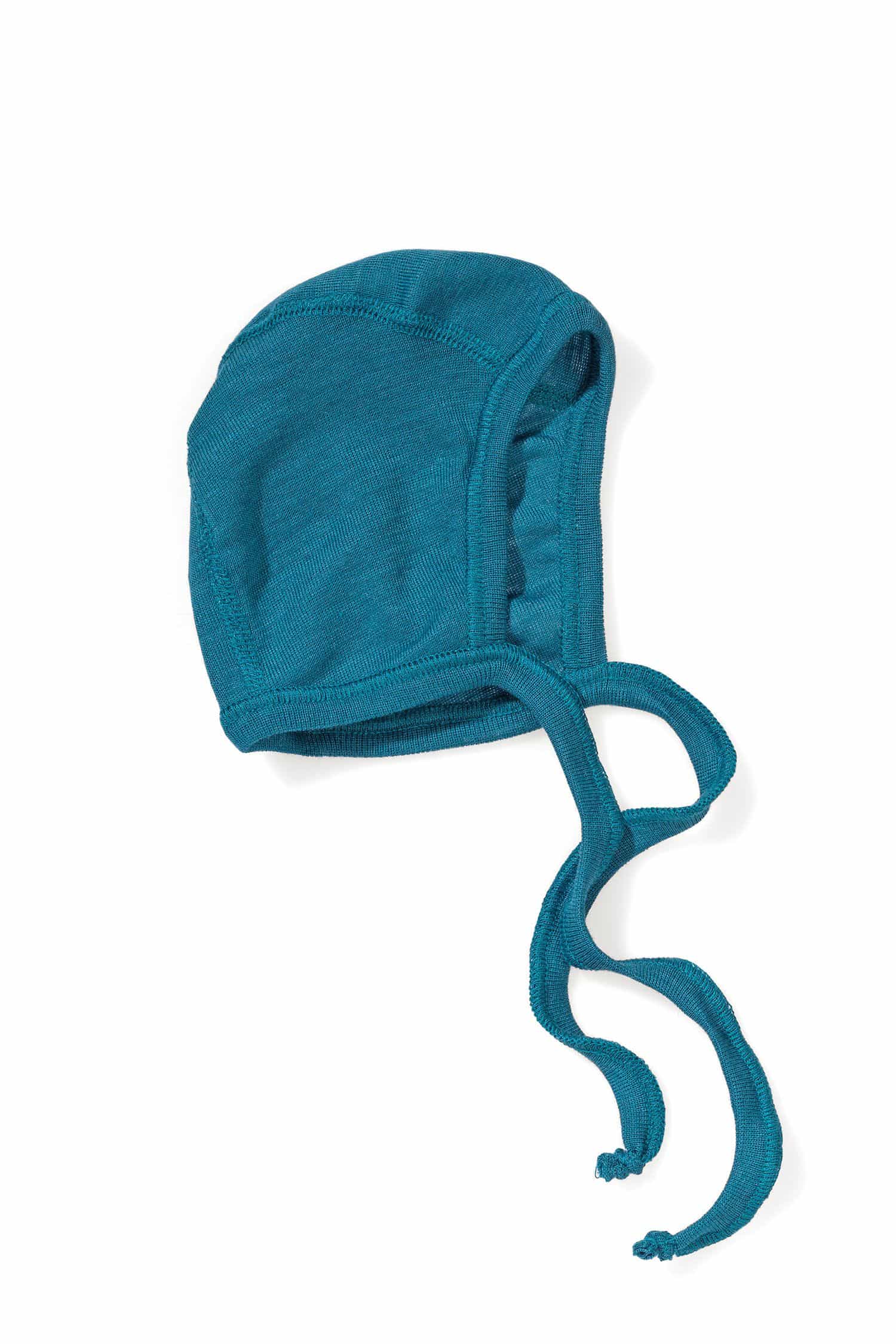 türkise Babymütze aus bio Wolle (kbT) und Seide, Freisteller