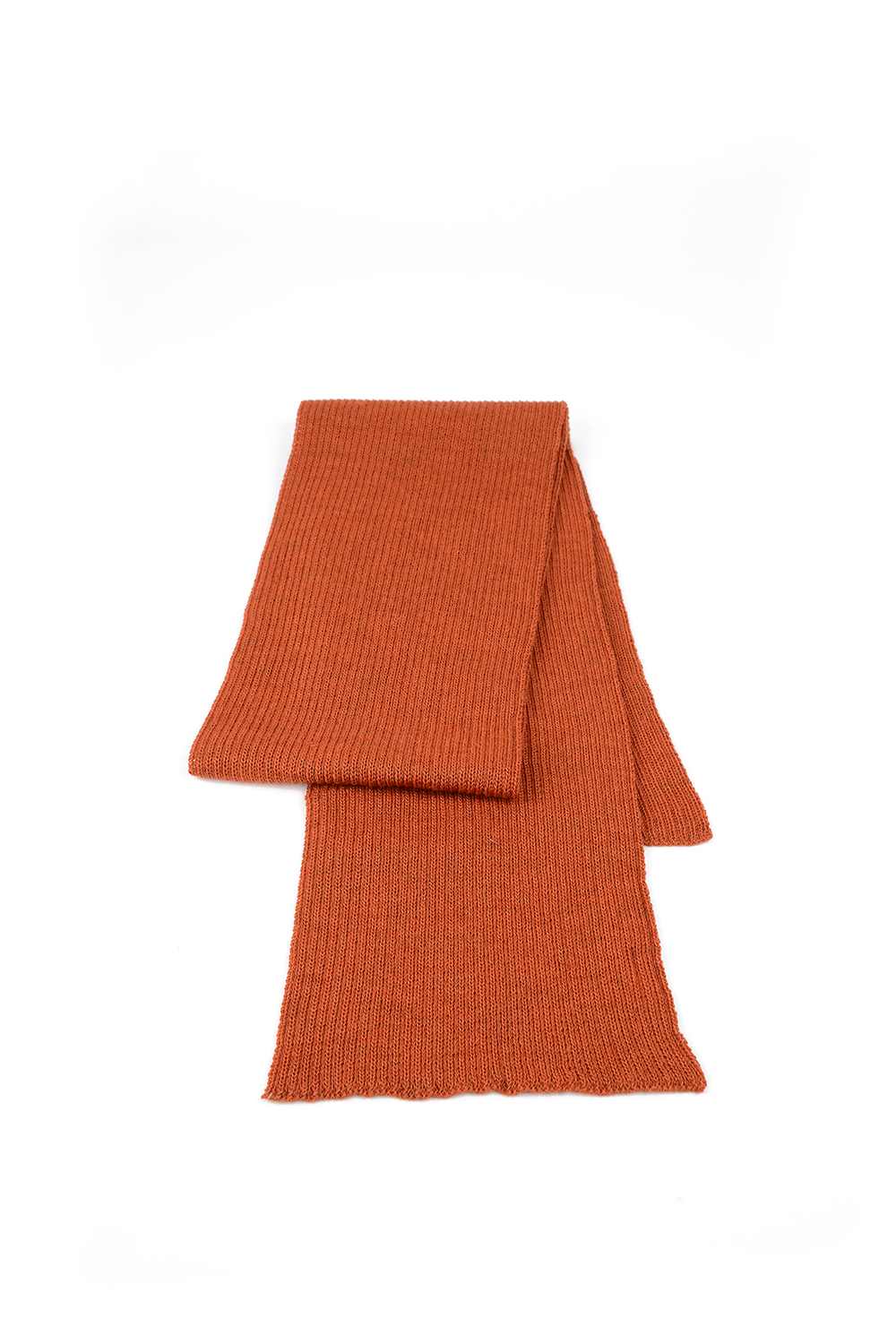 oranger Strickschal aus bio Wolle (kbT) vom Finkhof, Freisteller