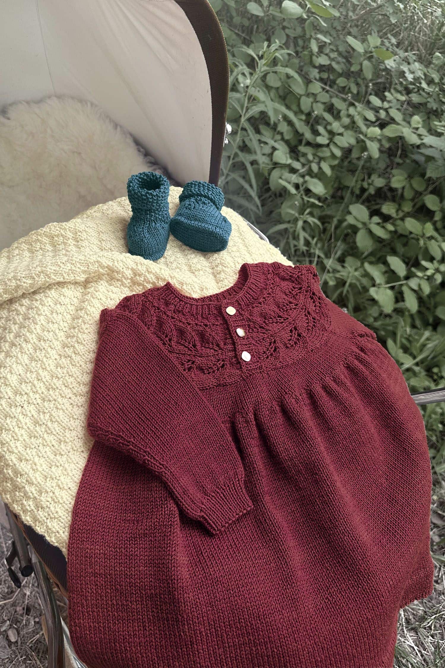 gestrickte Sachen als Beispiel für das Buch ,,Winterzeit mit Klompemelope"