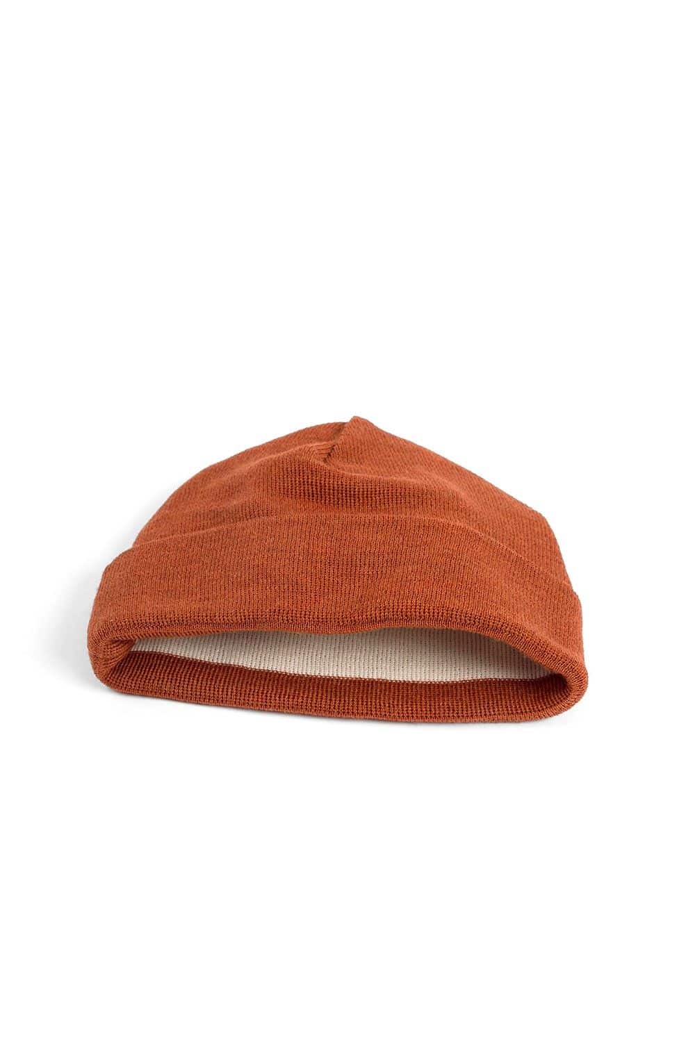 orange leichte Mütze aus bio Wolle (kbT) und bio Baumwolle (kbA) vom Finkhof, Freisteller
