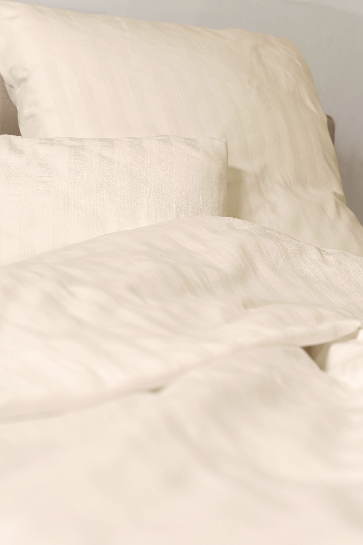 weiße Seesucker Bettwäsche aus bio Baumwolle (kbA)