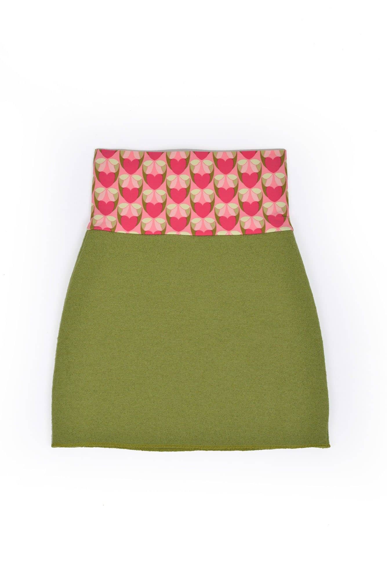 hellgrüner Rock aus Strickwalk mit bio Wolle (kbT) und gemustertem Bündchen
