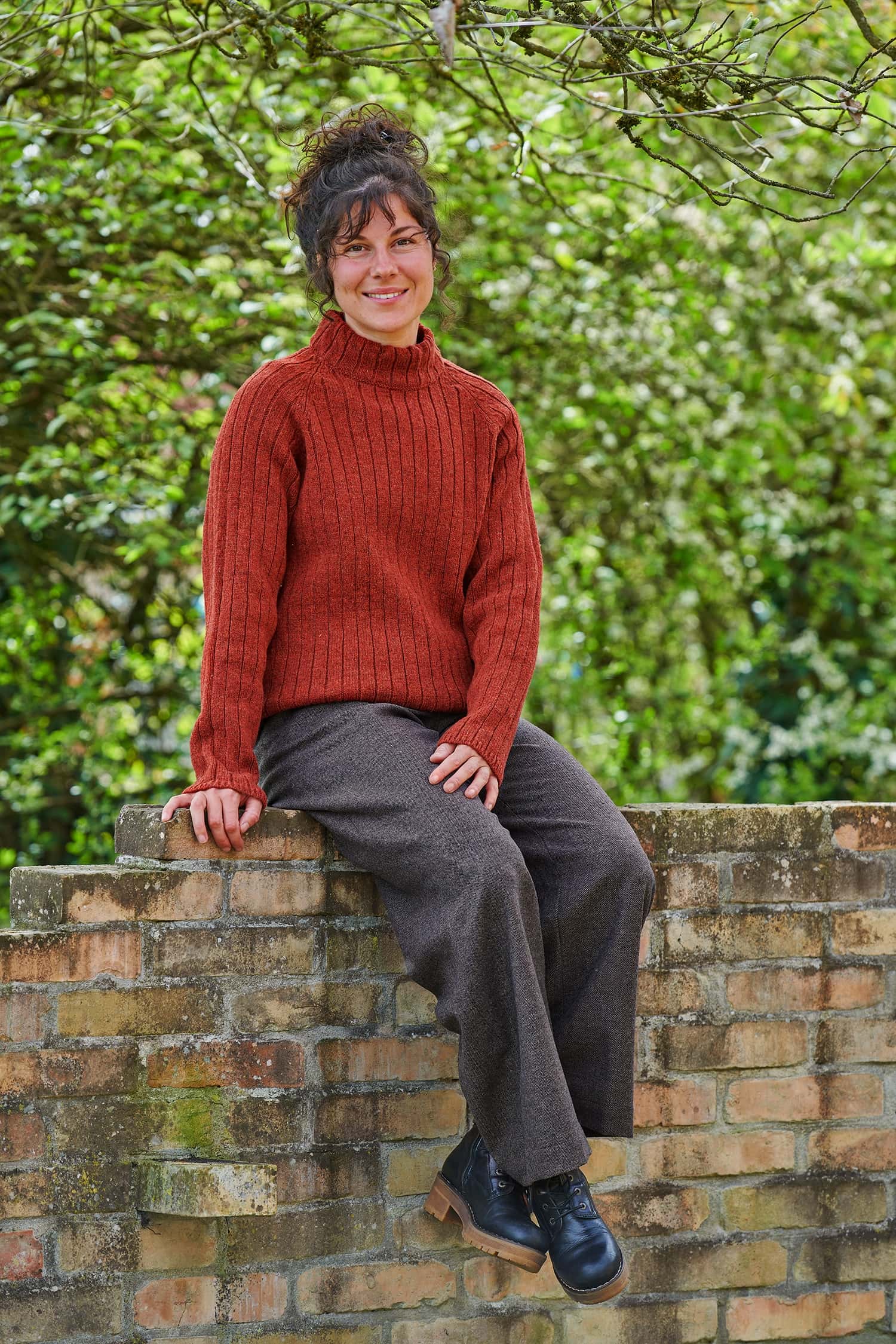 Finkhof-Raglanpullover aus reiner Bio-Schurwolle Finkhof-Raglanpullover aus reiner Bio-Schurwolle