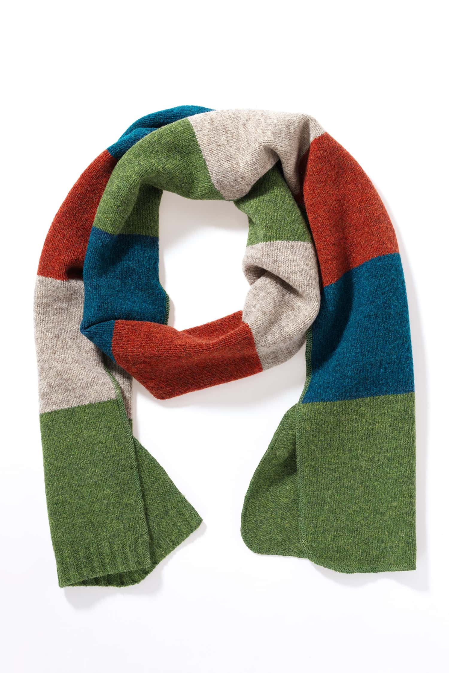 Strickschal gestreift aus Bio-Wolle bunt Strickschal gestreift aus Bio-Wolle bunt