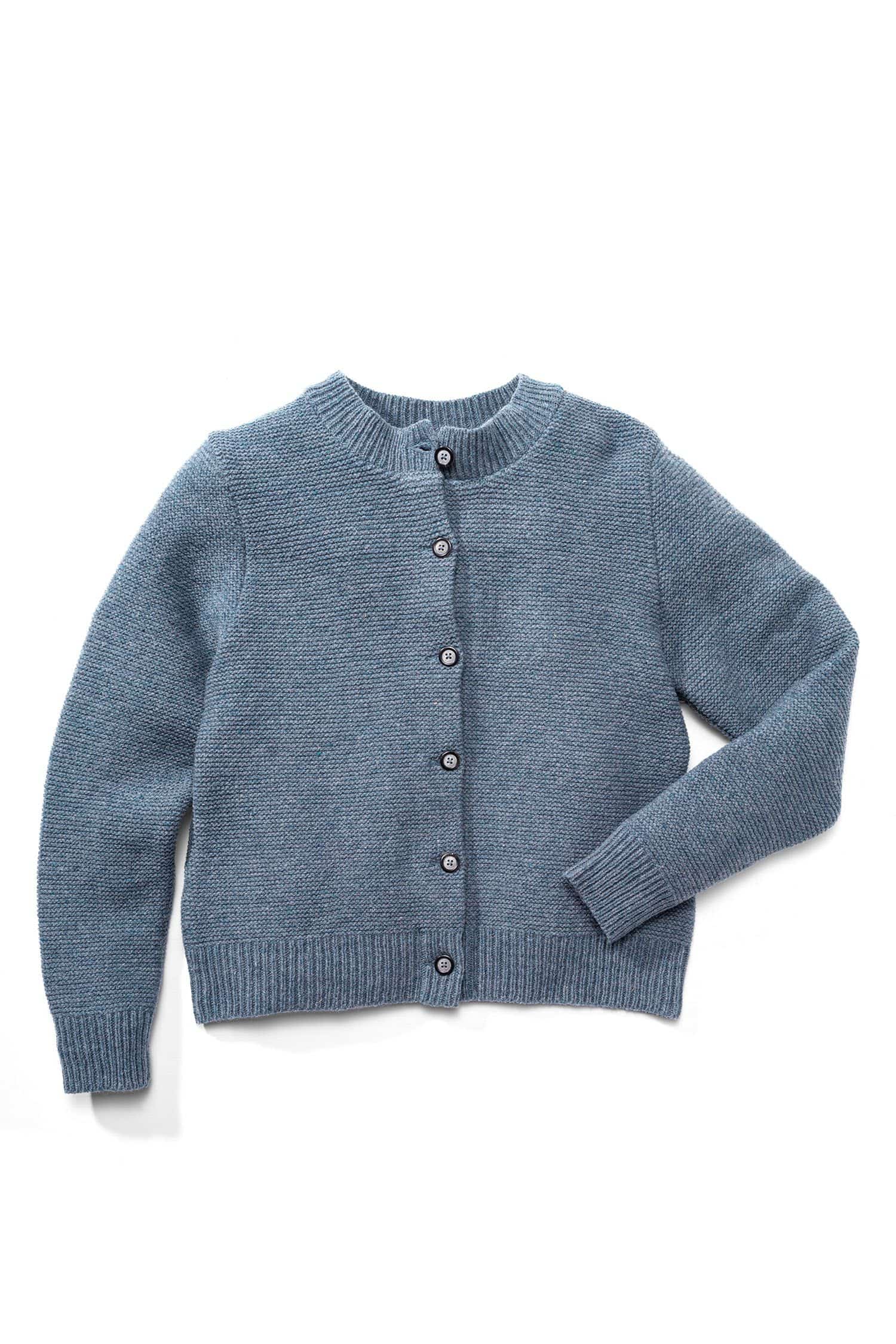 rauchblaue Damenstrickjacke aus bio Wolle (kbT) vom Finkhof, Freisteller