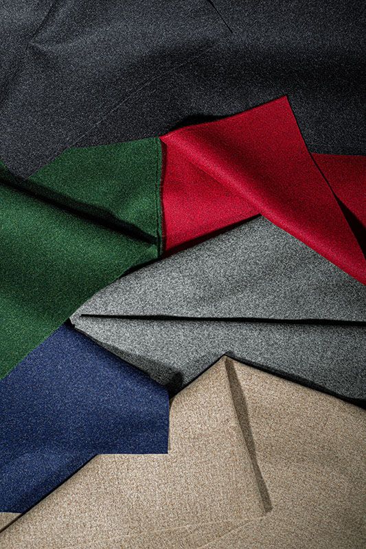 Loden Loden in verschiedenen Farben nebeinander gelegt