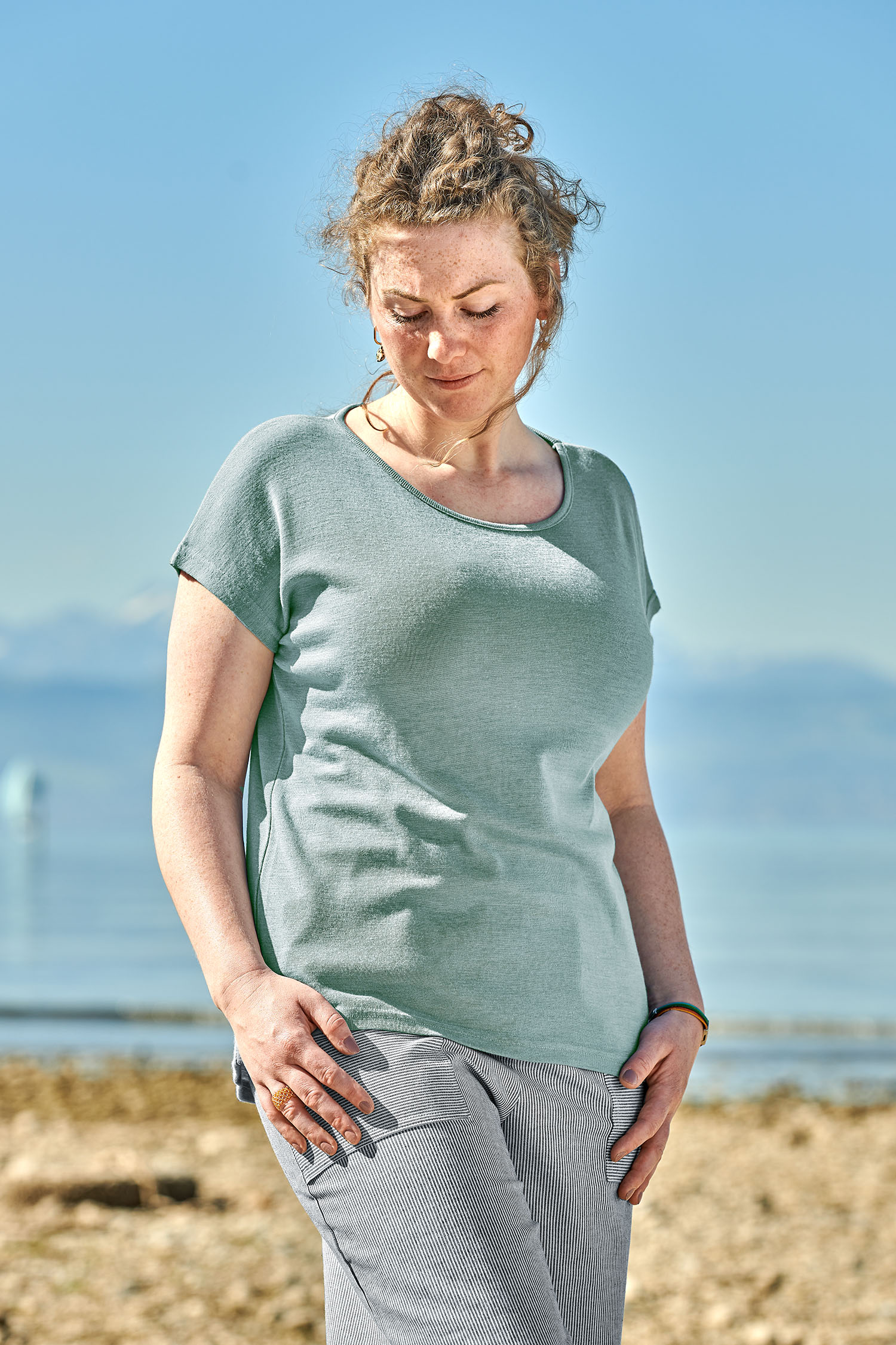 Damen-Oversize Shirt aus Wolle-Seide pastellblau Gr. S