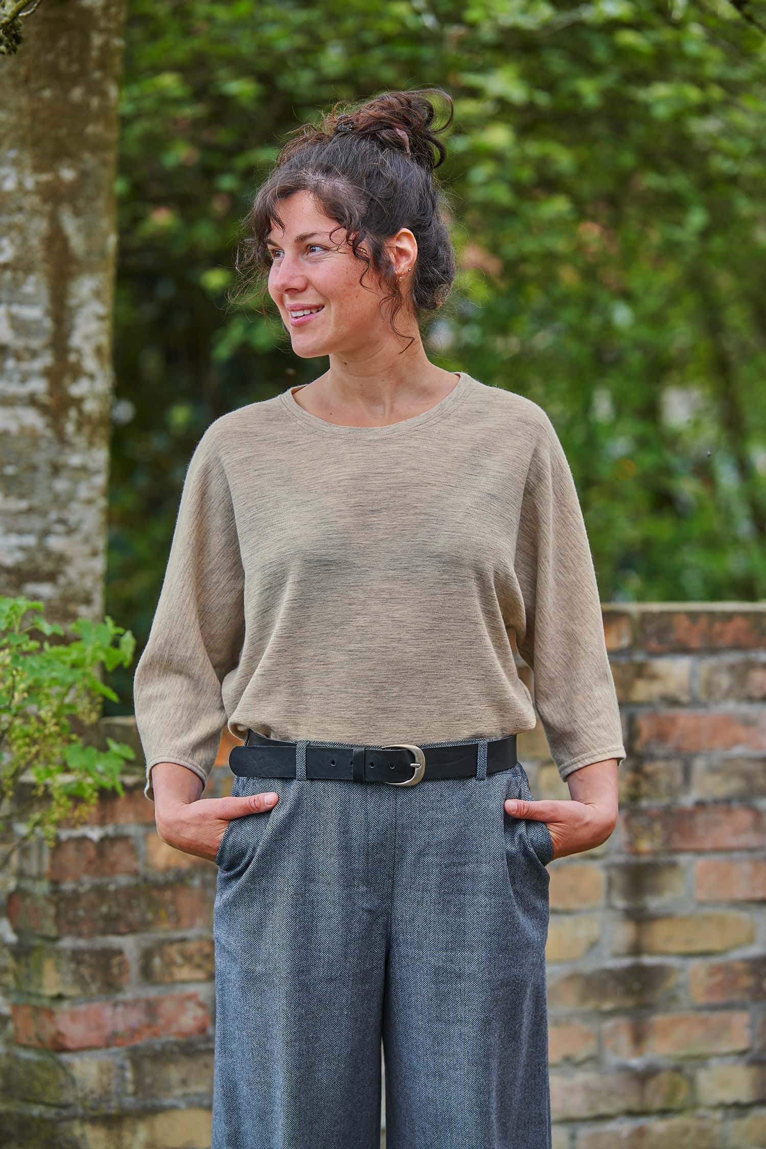 Oversize-Damen-Wollshirt aus reiner Bio-Schurwolle Oversize-Damen-Wollshirt aus reiner Bio-Schurwolle