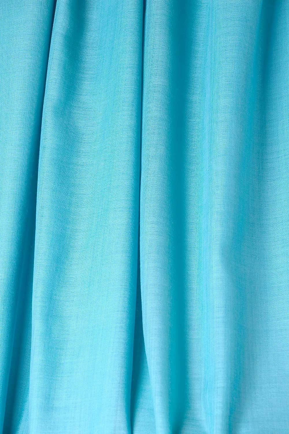 hellblauer Wollmouselinestoff aus bio Wolle (kbT)