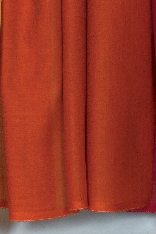 oranger Wollmouselinestoff aus bio Wolle (kbT)