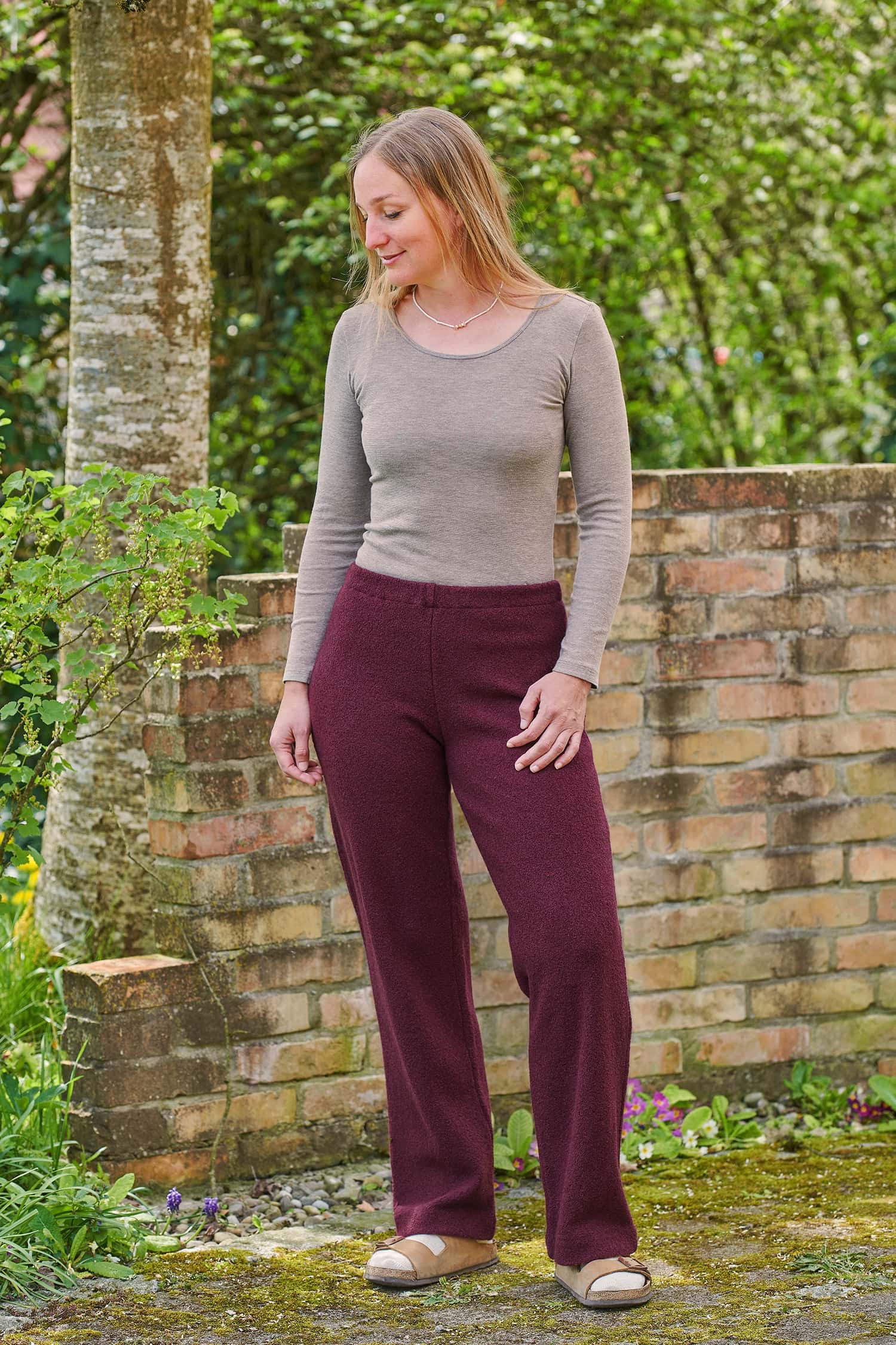Damen-Wollkrepp-Hose aus reiner Bio-Schurwolle Damen-Wollkrepp-Hose aus reiner Bio-Schurwolle