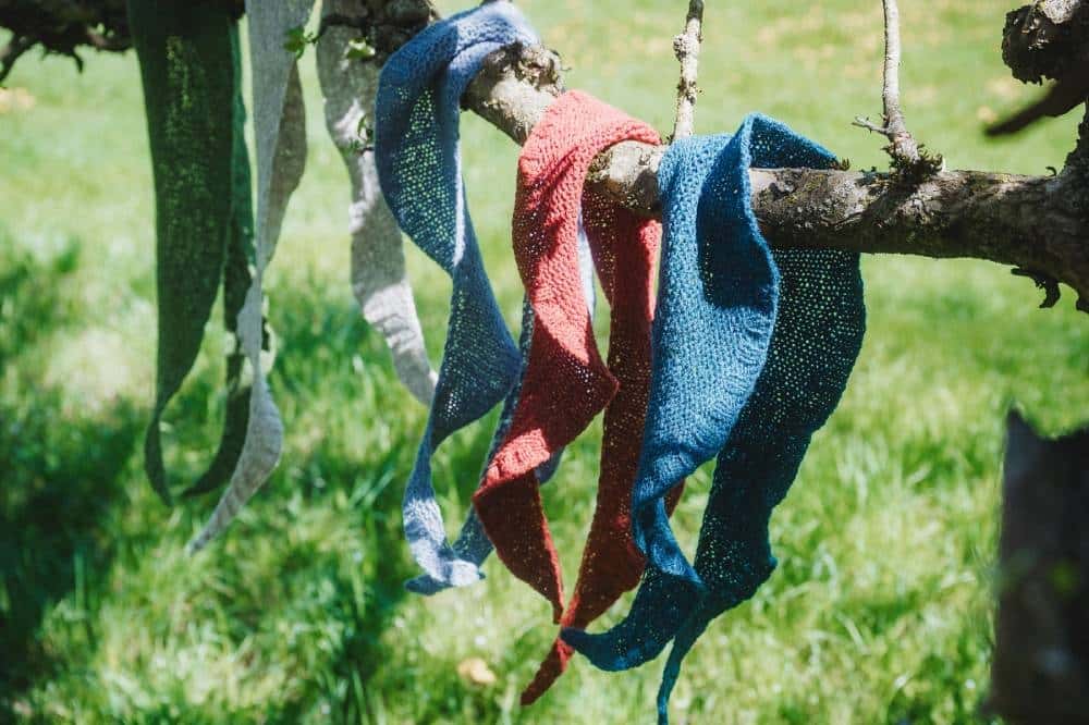 Strickanleitung - Halstuch in Mondsichelform stricken