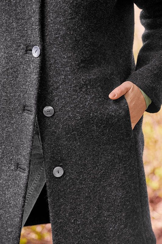 dunkelgrauer Wollwalkmantel vom Finkhof aus bio Wolle (kbT)