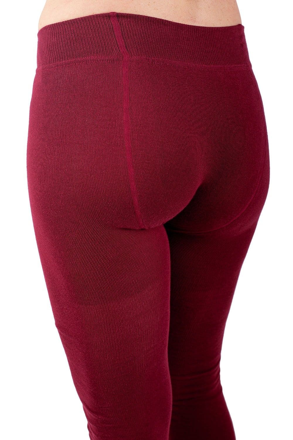 burgunderrote Baumwoll-Leggings aus bio Baumwolle (kbA) und Elasthan vom Finkhof, getragen von der Seite