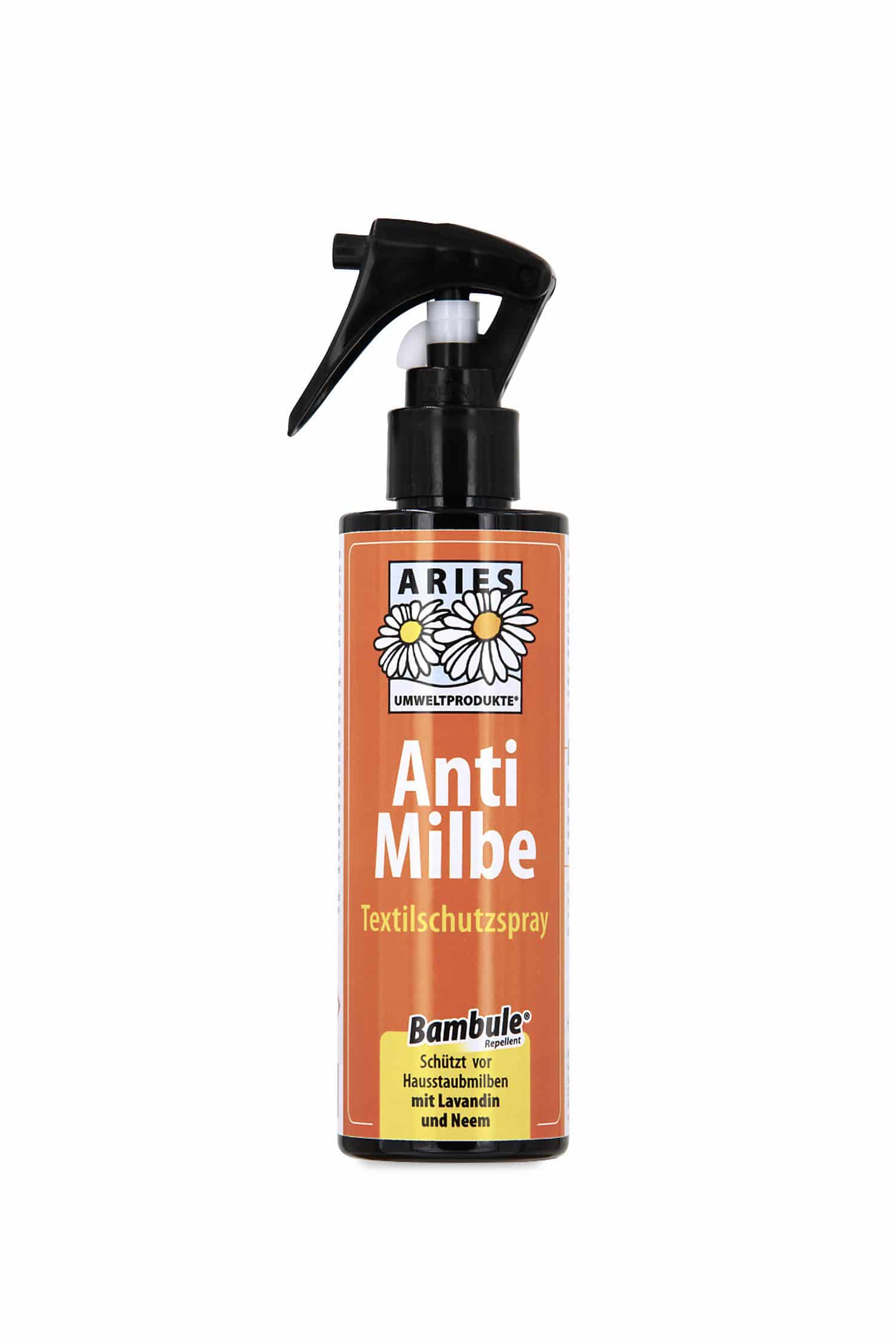 Aries Anti Milbe Textilschutzspray in schwarzer 200ml Sprühflasche mit orangen Etikett mit Lavandin und Niem, Freisteller