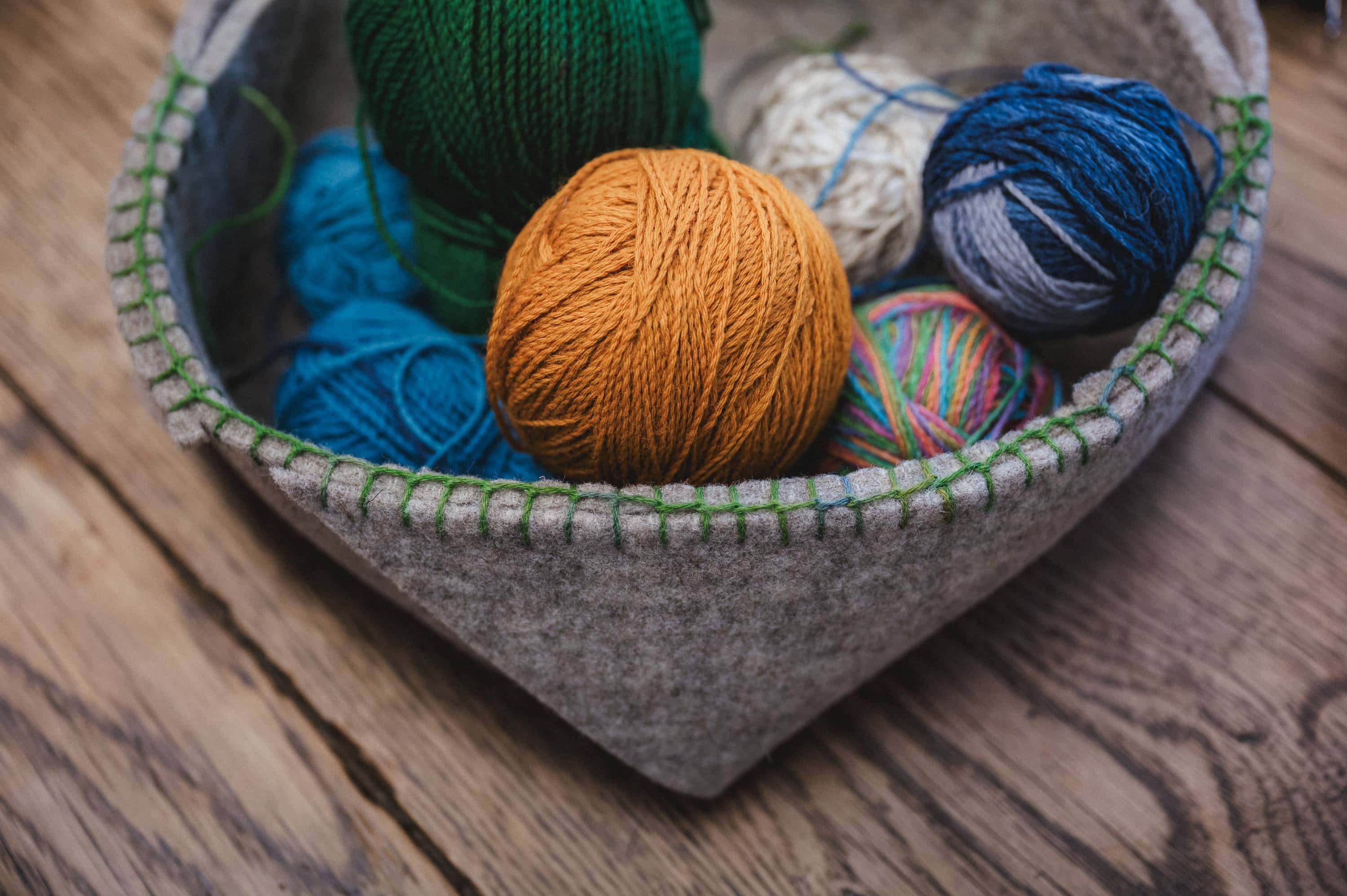 Bastelanleitung - Filzkorb aus Finkhof-Nadelfilz