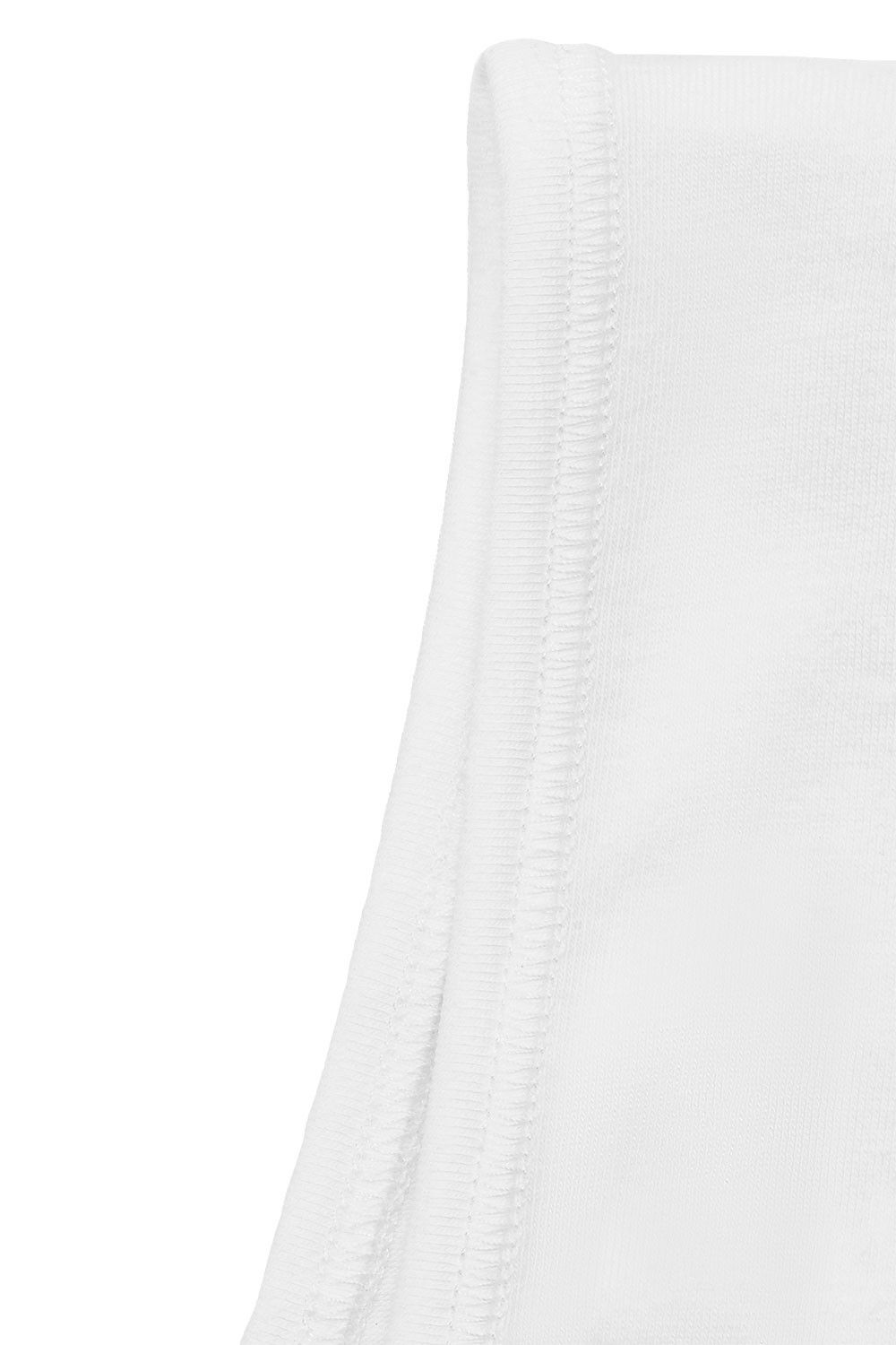 Detailaufnahme der breiten Träger von weißem Damen Achselhemd aus bio Baumwolle (kbA) und Elasthan