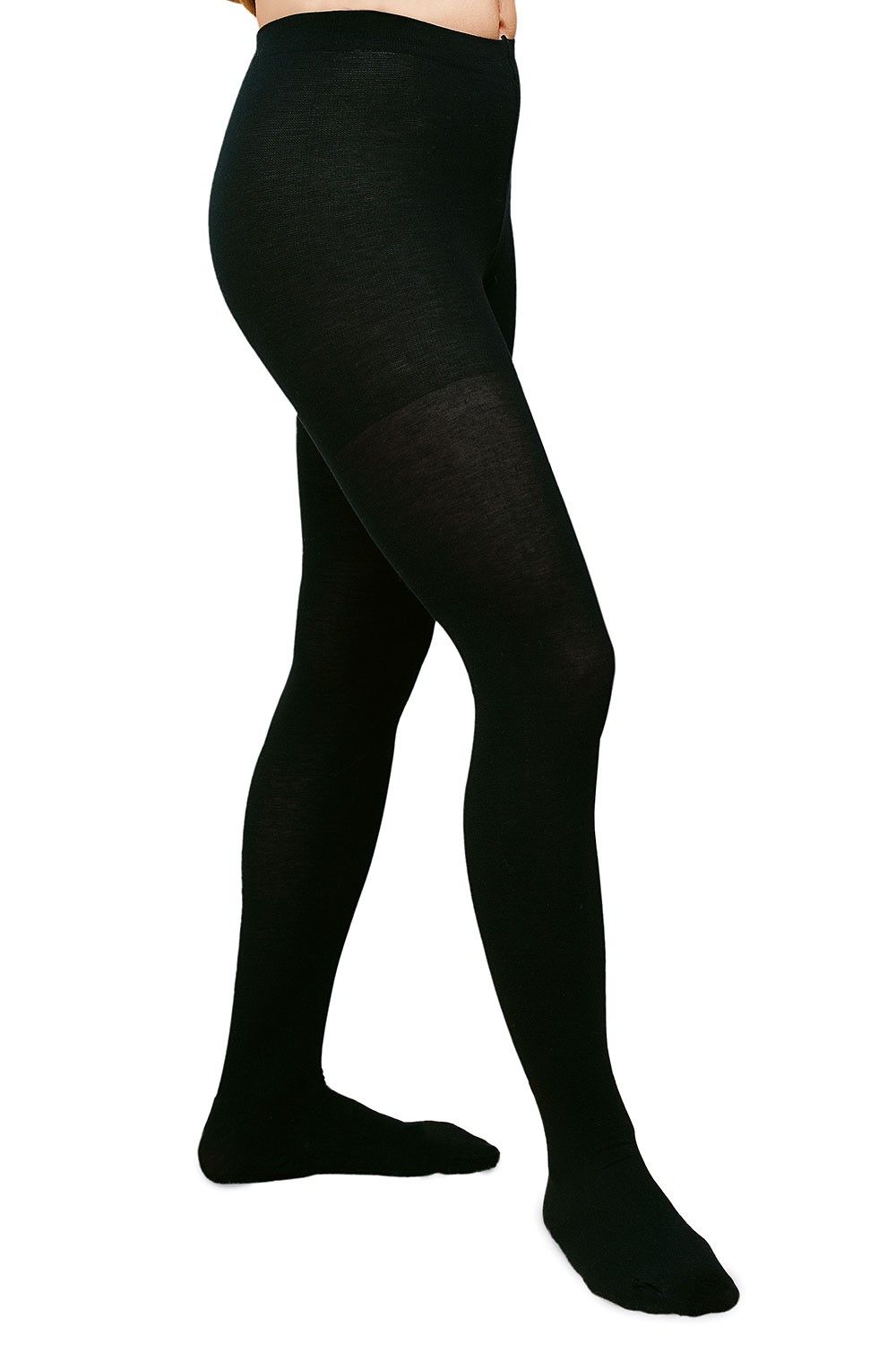 schwarze Feinstrumpfhose aus bio Baumwolle (kbA) und Elasthan vom Finkhof, getragen von der Seite