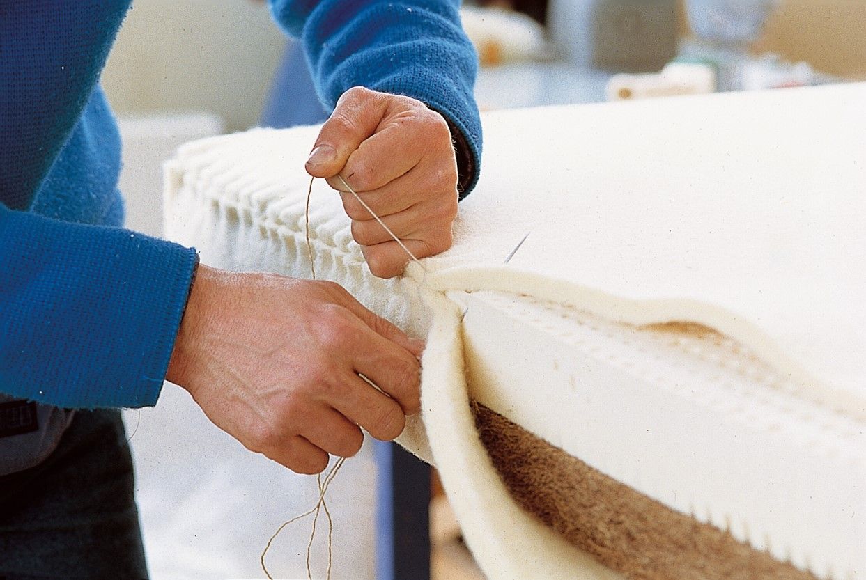 Finkhof Matratze wird zusammen genäht