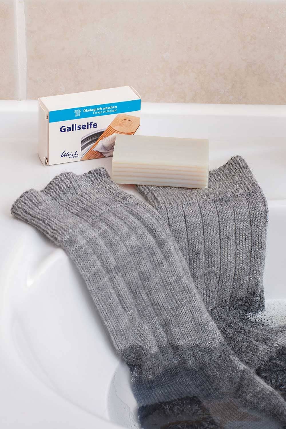 Gallseife 100 g Finkhof Wickelset mit Strickwindeln, Mullwindeln, Windelhosen, Fettwolle , Windelvlies und Calendula Creme