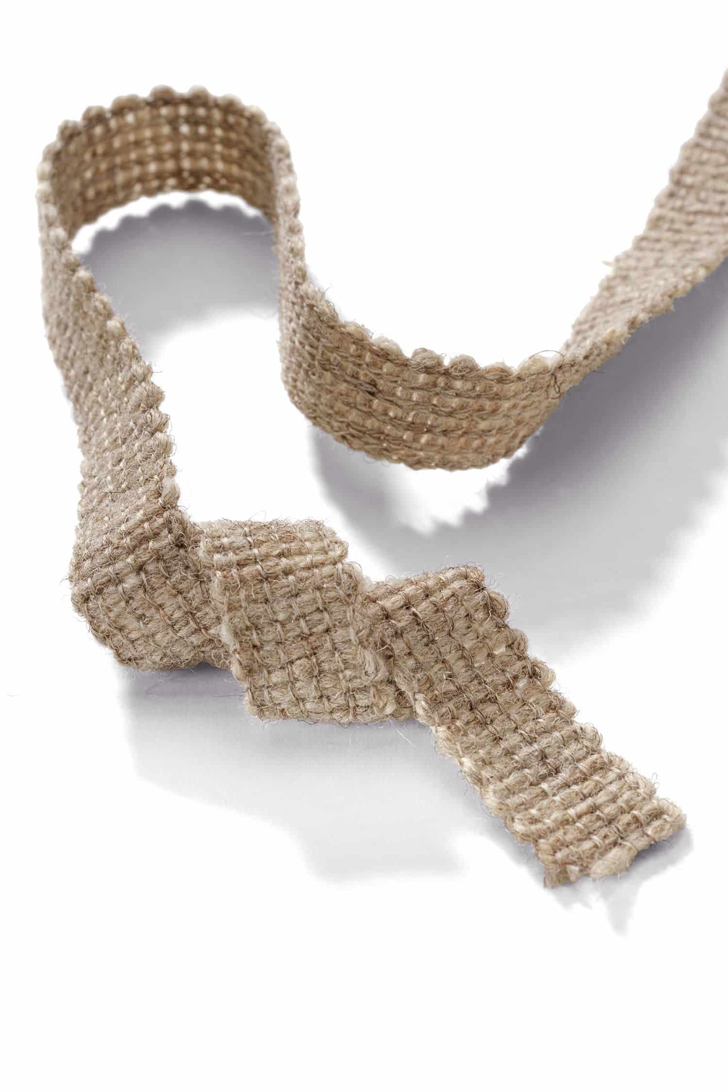 Finkhof-Web-Borte ungefärbte Webborte aus bio Wolle (kbT) vom Finkhof, Freisteller