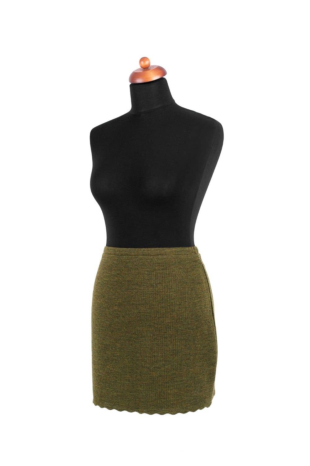 grüner Kurzrock aus bio Wolle (kbT)  vom Finkhof an Schneiderpuppe