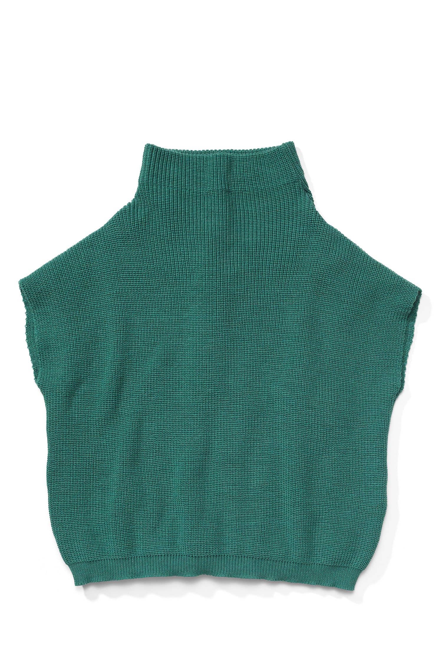 petrolfarbener Strickpullunder aus bio Wolle (kbT) vom Finkhof, Freisteller