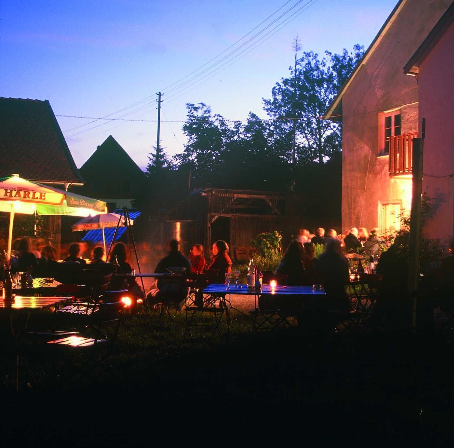 Finkhof Fest bei Nacht